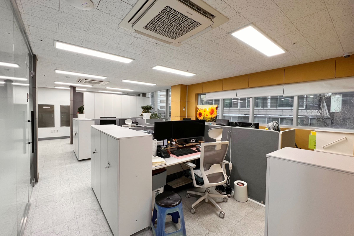 세이전트 택스 내부 인테리어-3